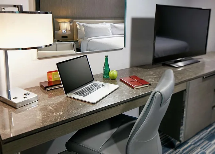 Hilton Garden Inn San Diego Downtown/Bayside