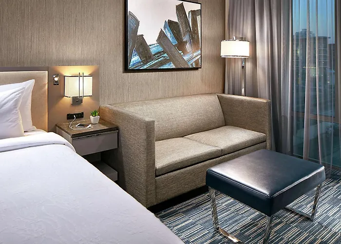 Hilton Garden Inn San Diego Downtown/Bayside, CA